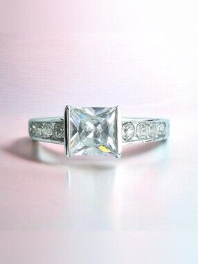 Princess cut CZ Ring Sterling Silver size 9 🆕